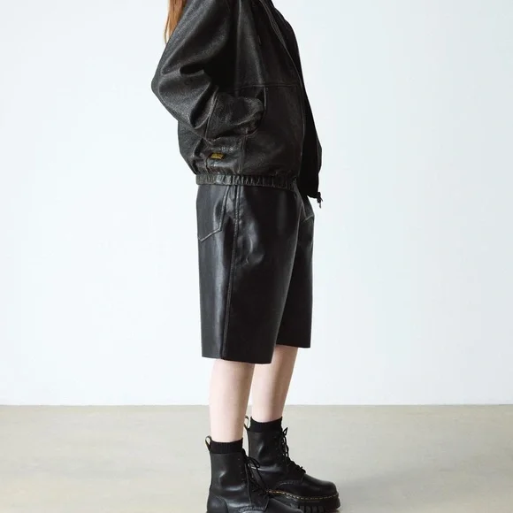 😍Dr.Martens Black Chunky Combat Boots Audrick Nappa Leather Platform Ankle Boots - Picture 2 of 8